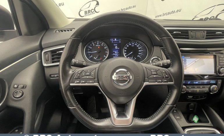 Nissan Qashqai 1.2 DIG-T 2018 full