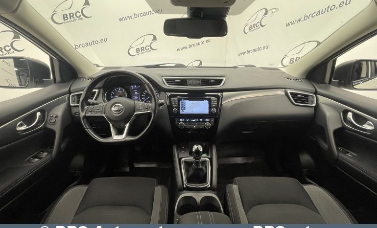 Nissan Qashqai 1.2 DIG-T 2018 full
