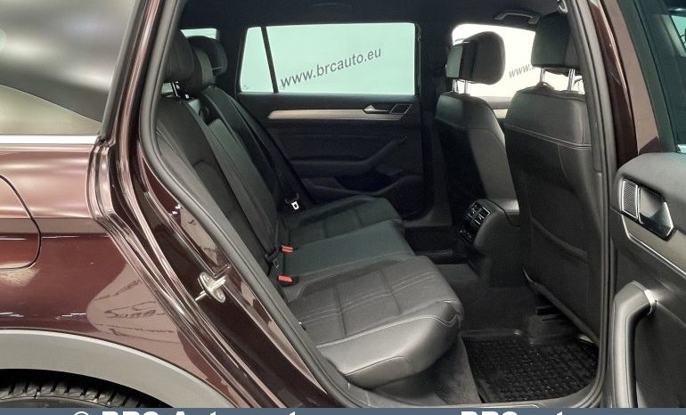 Volkswagen Passat Alltrack 2.0 TDI 4Motion Automatas 2018 full
