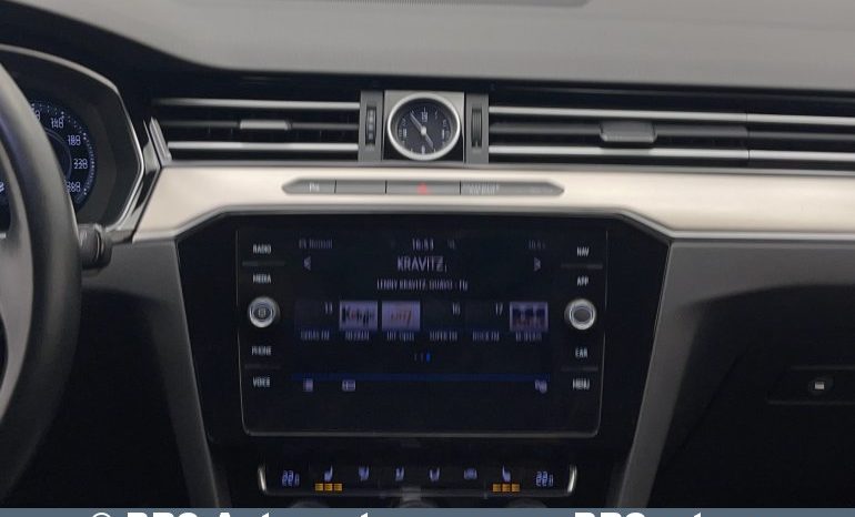 Volkswagen Passat Alltrack 2.0 TDI 4Motion Automatas 2018 full