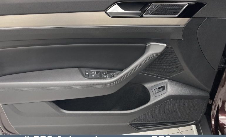 Volkswagen Passat Alltrack 2.0 TDI 4Motion Automatas 2018 full