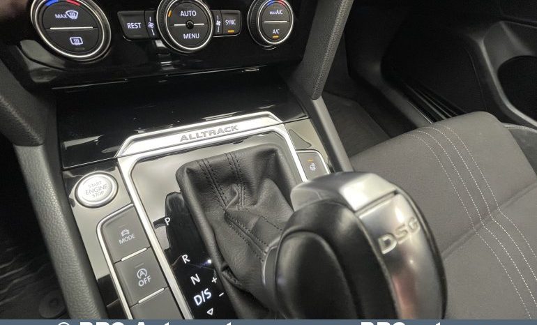 Volkswagen Passat Alltrack 2.0 TDI 4Motion Automatas 2018 full