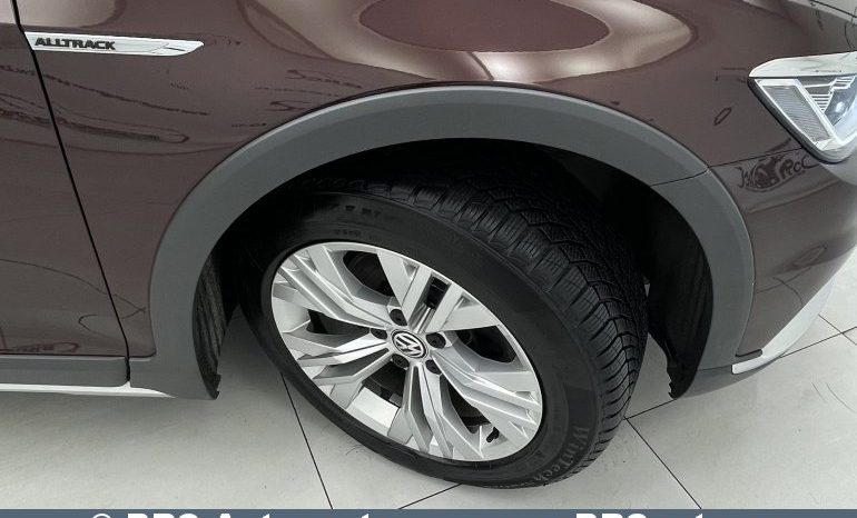 Volkswagen Passat Alltrack 2.0 TDI 4Motion Automatas 2018 full