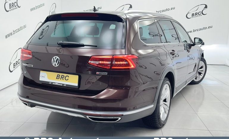 Volkswagen Passat Alltrack 2.0 TDI 4Motion Automatas 2018 full