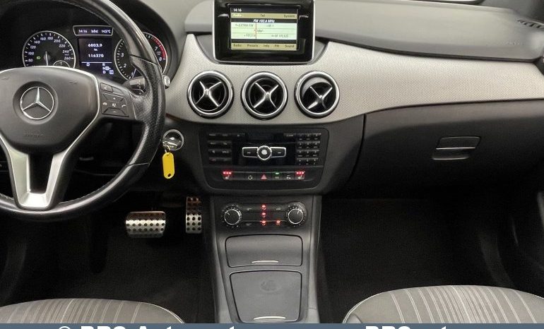 Mercedes-Benz B 180 Automatas 2012 full