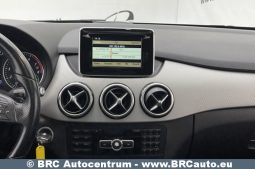 Mercedes-Benz B 180 Automatas 2012 full