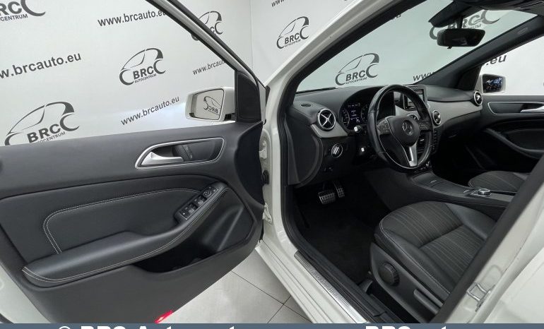 Mercedes-Benz B 180 Automatas 2012 full
