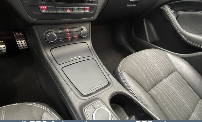 Mercedes-Benz B 180 Automatas 2012 full