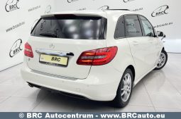 Mercedes-Benz B 180 Automatas 2012 full