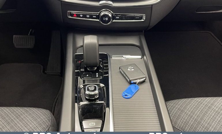 Volvo XC 60 AWD Automatas 2022 full