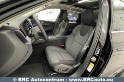 Volvo XC 60 AWD Automatas 2022 full