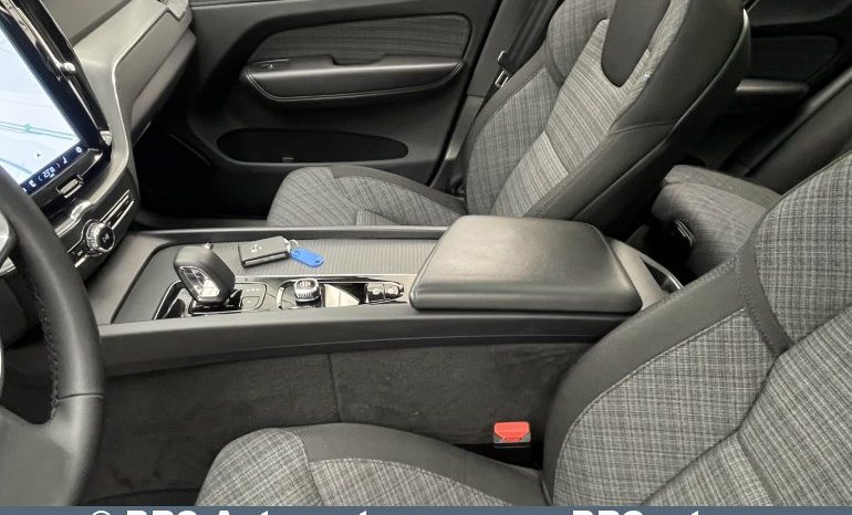 Volvo XC 60 AWD Automatas 2022 full