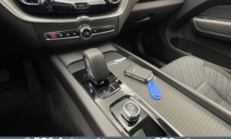 Volvo XC 60 AWD Automatas 2022 full