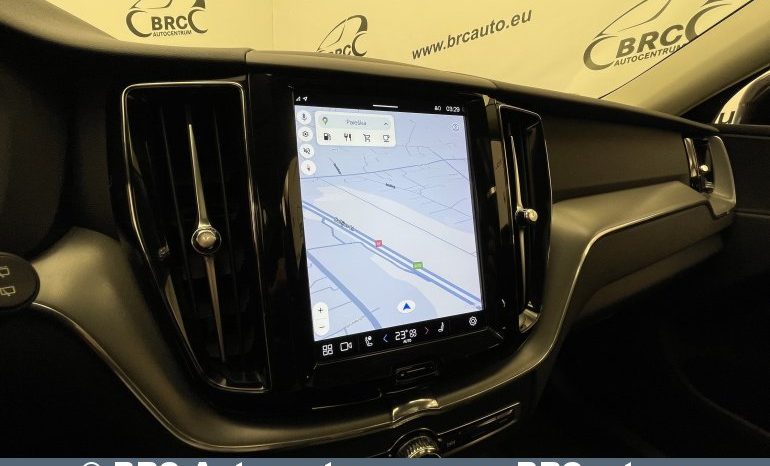 Volvo XC 60 AWD Automatas 2022 full