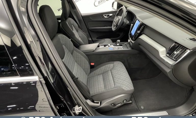 Volvo XC 60 AWD Automatas 2022 full