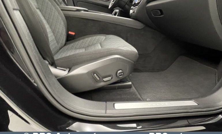 Volvo XC 60 AWD Automatas 2022 full