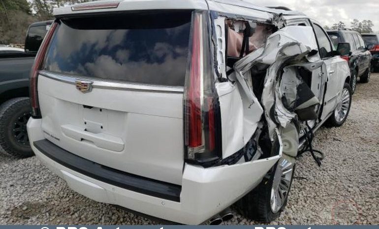 Cadillac Escalade ESC V8 Automatas 2017 full