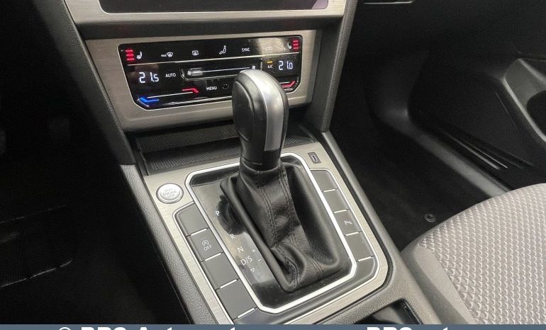 Volkswagen Passat 1.5 TSI Automatas 2020 full
