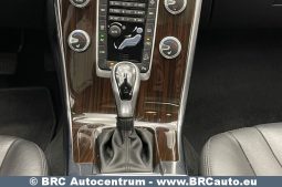 Volvo XC 60 D5 AWD Automatas 2017 full