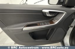 Volvo XC 60 D5 AWD Automatas 2017 full