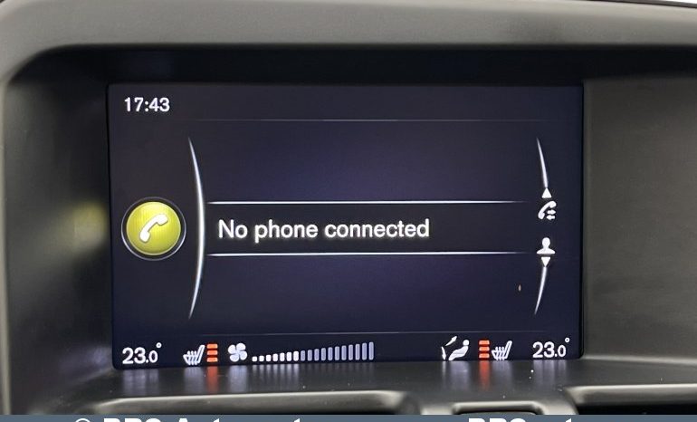 Volvo XC 60 D5 AWD Automatas 2017 full