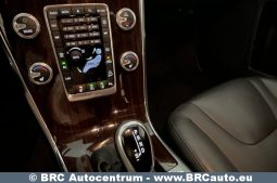 Volvo XC 60 D5 AWD Automatas 2017 full