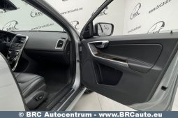 Volvo XC 60 D5 AWD Automatas 2017 full