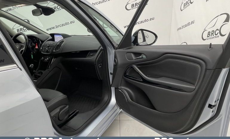 Opel Zafira Tourer CDTI 2016 full