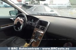 Volvo XC 60 T5 Automatas 2017 full