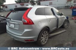 Volvo XC 60 T5 Automatas 2017 full