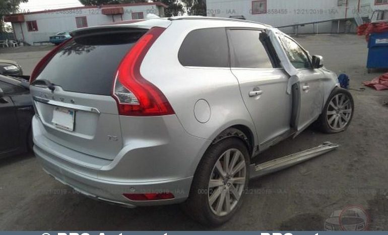 Volvo XC 60 T5 Automatas 2017 full