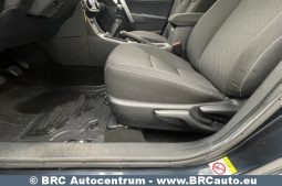 Toyota Corolla 1.6 Valvematic Active M 2016 full