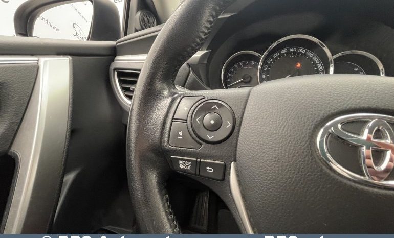 Toyota Corolla 1.6 Valvematic Active M 2016 full