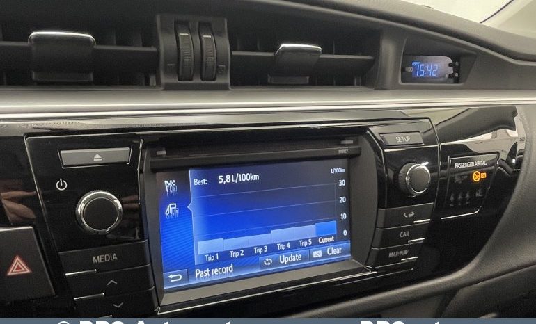 Toyota Corolla 1.6 Valvematic Active M 2016 full