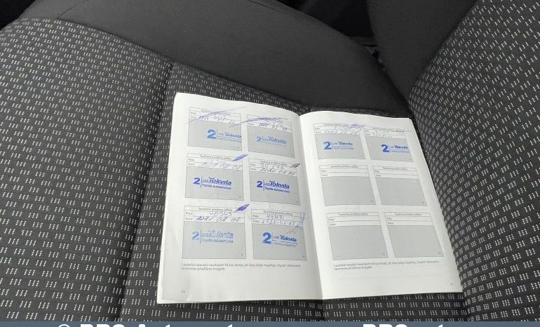 Toyota Corolla 1.6 Valvematic Active M 2016 full