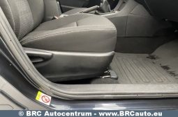 Toyota Corolla 1.6 Valvematic Active M 2016 full