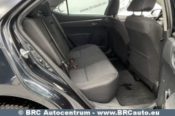 Toyota Corolla 1.6 Valvematic Active M 2016 full