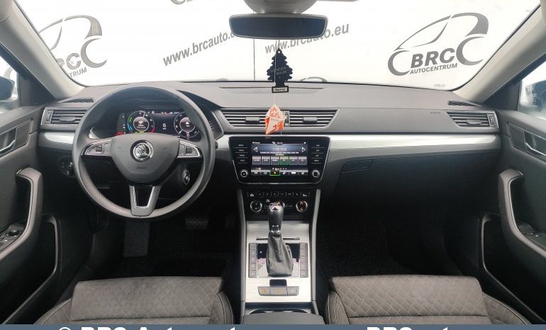 Skoda Superb 1.4 TSI DSG PHEV iV Combi Ambition Automatas 2020 full
