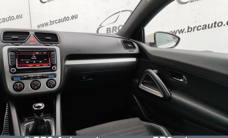Volkswagen Scirocco 2.0 TSI 2008 full