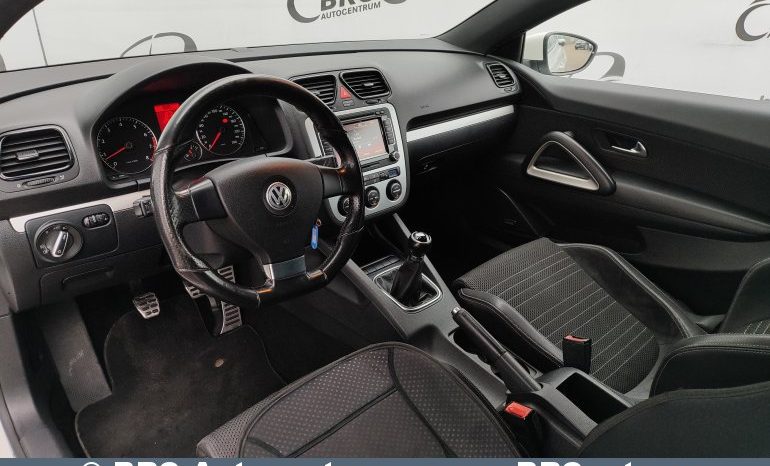 Volkswagen Scirocco 2.0 TSI 2008 full