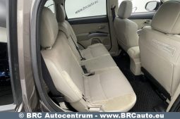 Mitsubishi Outlander 2WD Automatas 2011 full
