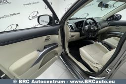 Mitsubishi Outlander 2WD Automatas 2011 full