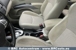 Mitsubishi Outlander 2WD Automatas 2011 full