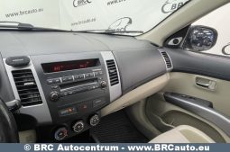 Mitsubishi Outlander 2WD Automatas 2011 full