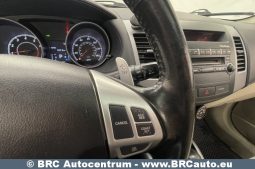 Mitsubishi Outlander 2WD Automatas 2011 full