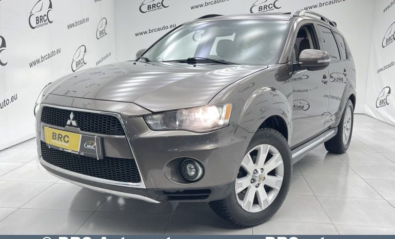 Mitsubishi Outlander 2WD Automatas 2011 full