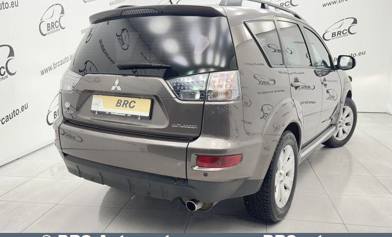 Mitsubishi Outlander 2WD Automatas 2011 full