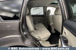 Mitsubishi Outlander 2WD Automatas 2011 full