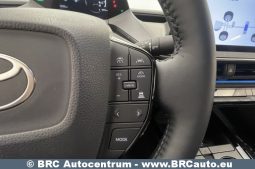 Toyota Prius Plug-in Hybrid AWD Automatas 2024 full