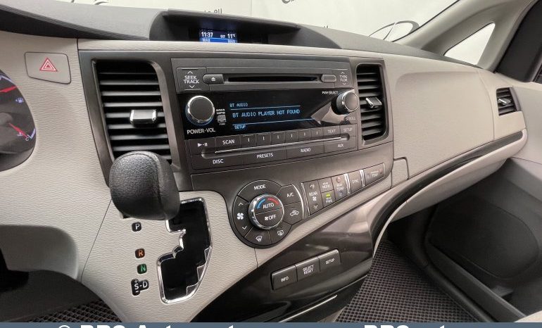 Toyota Sienna LE 3.5 Automatas 2014 full